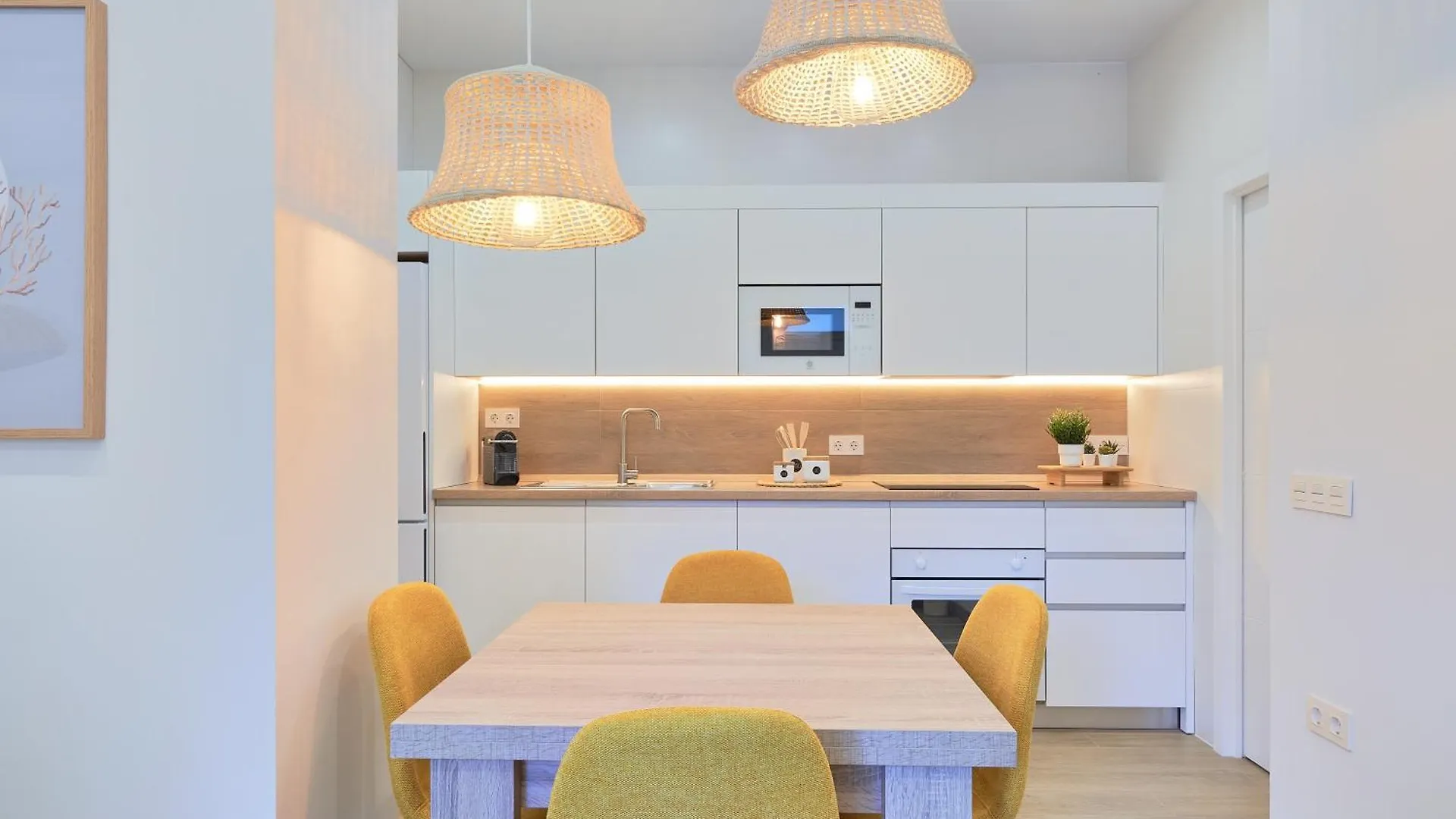 Апартаменты Iloftmalaga Marina Playa Huelin 0*, Малага