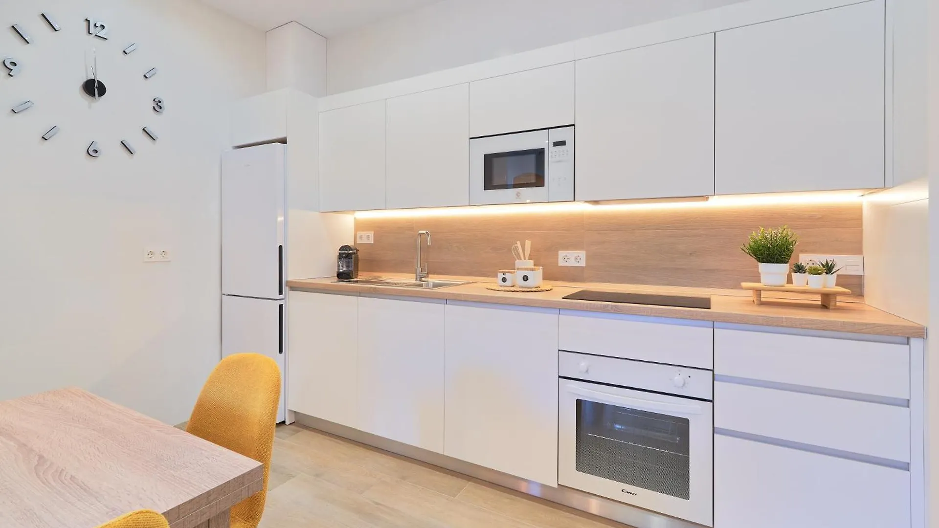 Iloftmalaga Marina Playa Huelin Apartment 0*, Malaga Spain